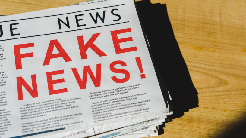 No ambiente virtual, a fiscalização da propaganda se reinventa diante da velocidade das fake news.