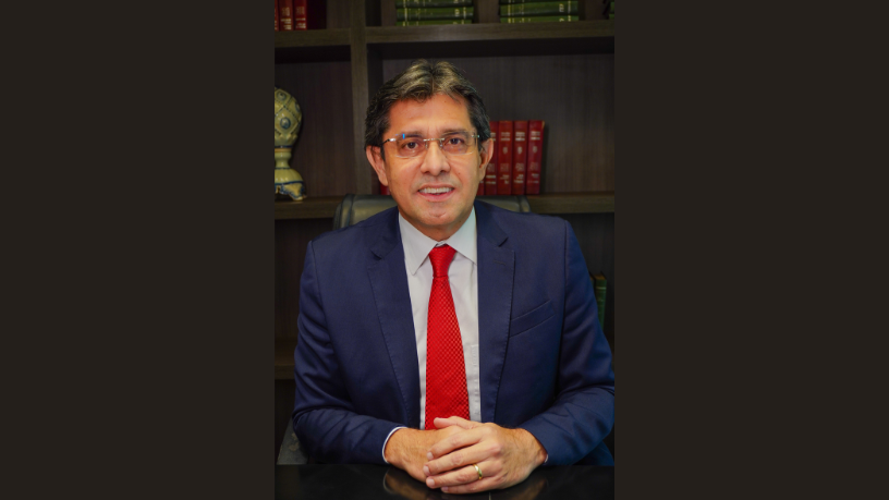 O advogado Márcio Coutinho analisa como a lei tenta responder ao crescimento das notícias falsas nas campanhas.