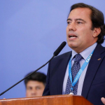 Entenda com Pedro Duarte Guimarães como decisões do Banco Central afetam diretamente seu bolso em tempos de crise.