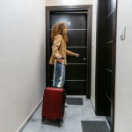 Equipe local da Checkin Adm especializada em Booking reduz cancelamentos e garante mais tranquilidade ao proprietário.